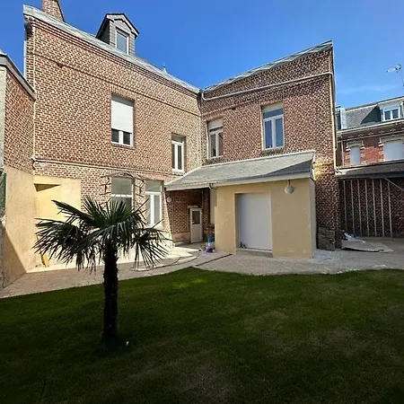 Charles Rogier 4 *